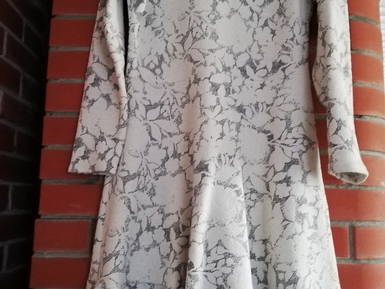 Новое стрейчевое платье L-XL