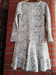 Uus stretskleit L-XL (1 foto / 1)