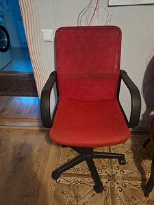 Müüa kasutatud arvutitool (1 foto / 1)