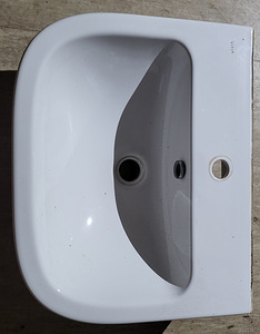 VALAMU VITRA 54CM, SEGISTI JA ÜLEVOOLU AVAGA (5 foto / 5)