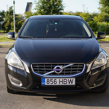 Volvo S60 AWD D5 2.4 151 кВт