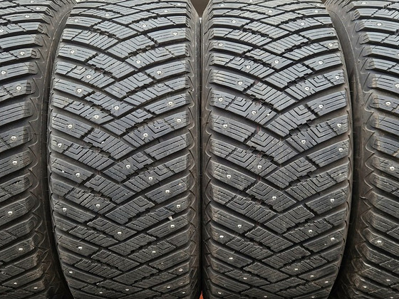 R18 Goodyear 265/60/18 - 10мм - 100% шипы - НОВЫЕ