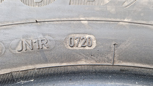 R18 Goodyear 265/60/18 - 10мм - 100% шипы - НОВЫЕ (3 фото из 3)