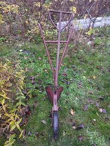 Käsiaur maa kündmiseks (3 foto / 3)