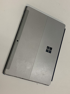Планшет Microsoft Surface 3 (6 фото из 7)