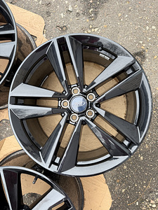 19" оригинальные диски Ford 5x114,3 + датчики (3 фото из 9)