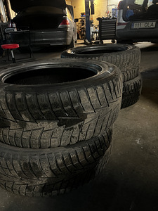 Hankook winter i cept X (1 фото из 3)