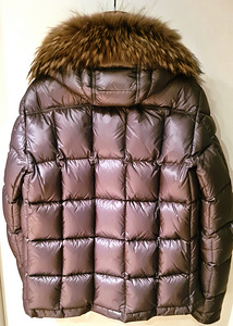 Moncler meeste sulejope suurus 4 (48/50) (2 foto / 3)