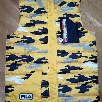 Uus FILA unisex tepitud vest, suurus S (sobib ka M)
