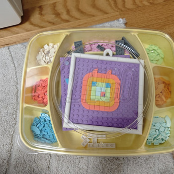 Lego dots