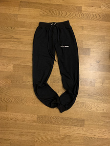Tommy Hilfiger püksid (2 foto / 2)