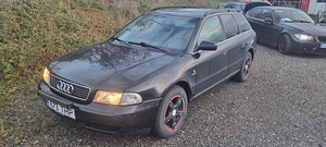 Audi a4 quattro (1 foto / 9)