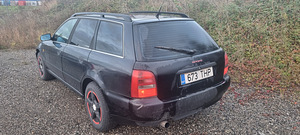 Audi a4 quattro (4 foto / 9)