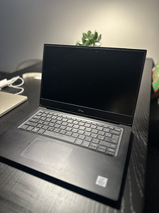 Ноутбук DELL (3 фото из 3)