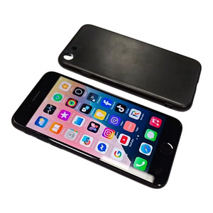 Мобильный телефон Apple iPhone SE 64GB акку 87% + чехол (1 фото из 5)