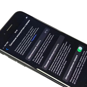 Мобильный телефон Apple iPhone SE 64GB акку 87% + чехол (5 фото из 5)