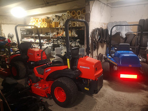 KUBOTA ZD326 diisel / murutraktor / raider / niiduk (9 foto / 10)
