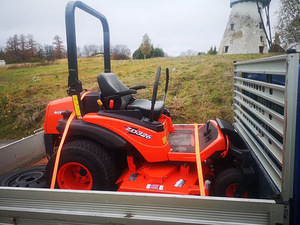 KUBOTA ZD326 diisel / murutraktor / raider / niiduk (10 foto / 10)