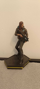 Статуэтка по игре Cyberpunk 2077 (2 фото из 2)