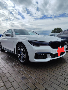 Продам BMW730 (1 фото из 4)