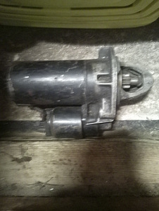 Mercedes Benz starter (2 foto / 2)