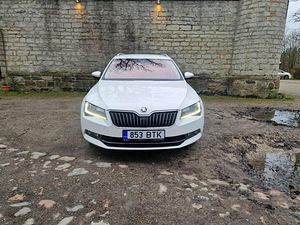 Продается Škoda Superb 2017 (3 фото из 11)