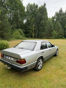 W124 E230 (6 foto / 8)