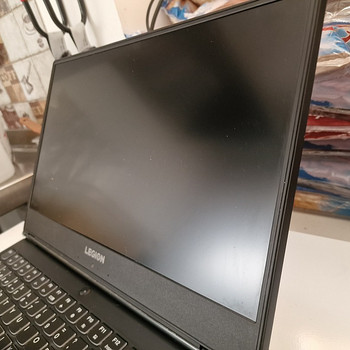 Lenovo Legion Y540-15IRH / 2060 / 16GB / 512 GB SSD