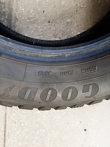 195/60 R15 Goodyear Ultra Grip Ice Arctic (4 фото из 4)
