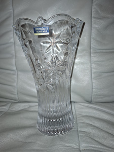 Uus Tšehhi kristallvaas kõrgusega 20 cm (2 foto / 4)