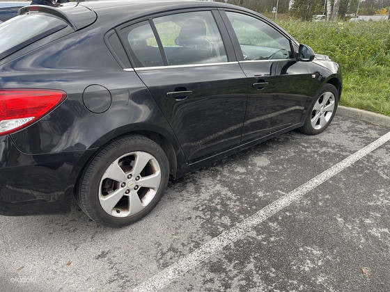 Chevrolet Cruze хэтчбек 2012 1.7D