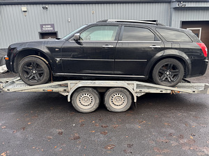 Chrysler 300c varuosadeks (2 foto / 5)