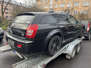 Chrysler 300c varuosadeks (4 foto / 5)