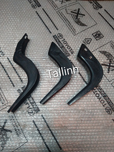 Toyota Land Cruiser 51793-60190 51795-60110 51797-60130 (1 foto / 2)