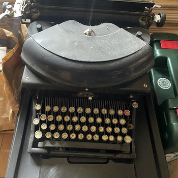 Trükimasin Remington, Noisless standart, Smith Premier
