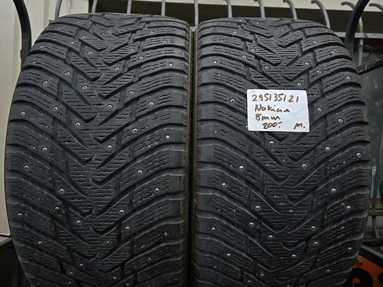 Шины R21 295 35 21 nokian 8mm 2шт