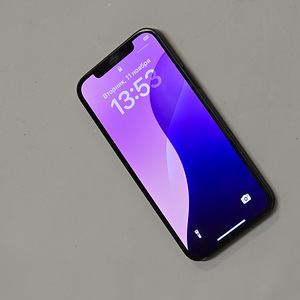 Nutitelefon Apple Iphone 12 64gb aku 96% Face ID ei tööta (6 foto / 6)