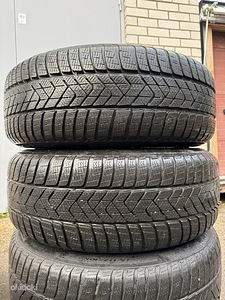 225/55/18 шины Pirelli с ламелями dot2022 5-6,5мм (3 фото из 3)