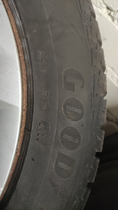 Corolla 205/55/R16 plekkveljed korralike lamellrevidega (5 foto / 9)