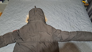 Куртка Canada Goose M (2 фото из 4)