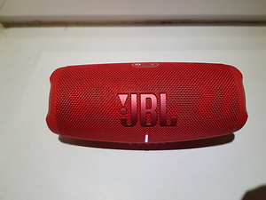 Portatiivne kolar JBL (1 foto / 1)
