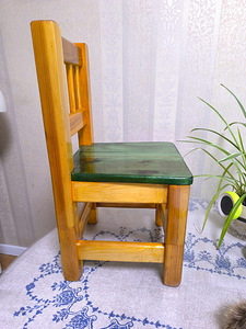 Lastetool männipuidust (2 foto / 3)