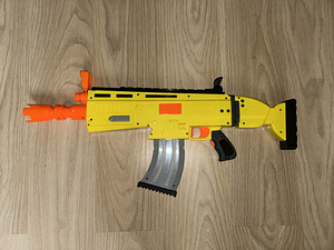 Nerf Fortnite (2 foto / 2)