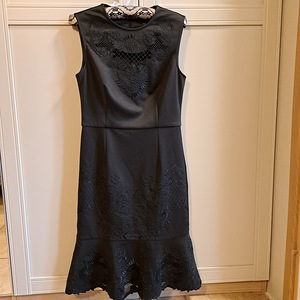 Платье Ted Baker Chrysa номер 2 (1 фото из 4)