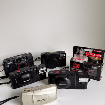 35mm point-and-shoot film cameras