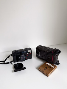 35mm point-and-shoot film cameras (3 foto / 7)