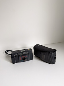 35mm point-and-shoot film cameras (7 foto / 7)