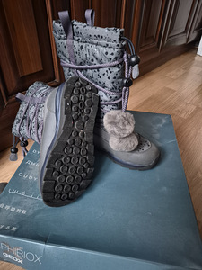 Tüdrukute talve saapad GEOX (2 foto / 3)
