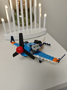 Lego creator 3 in 1 31099 (1 foto / 5)