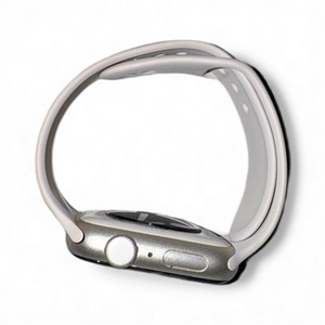 Apple Watch SE 2-го поколения (3 фото из 3)
